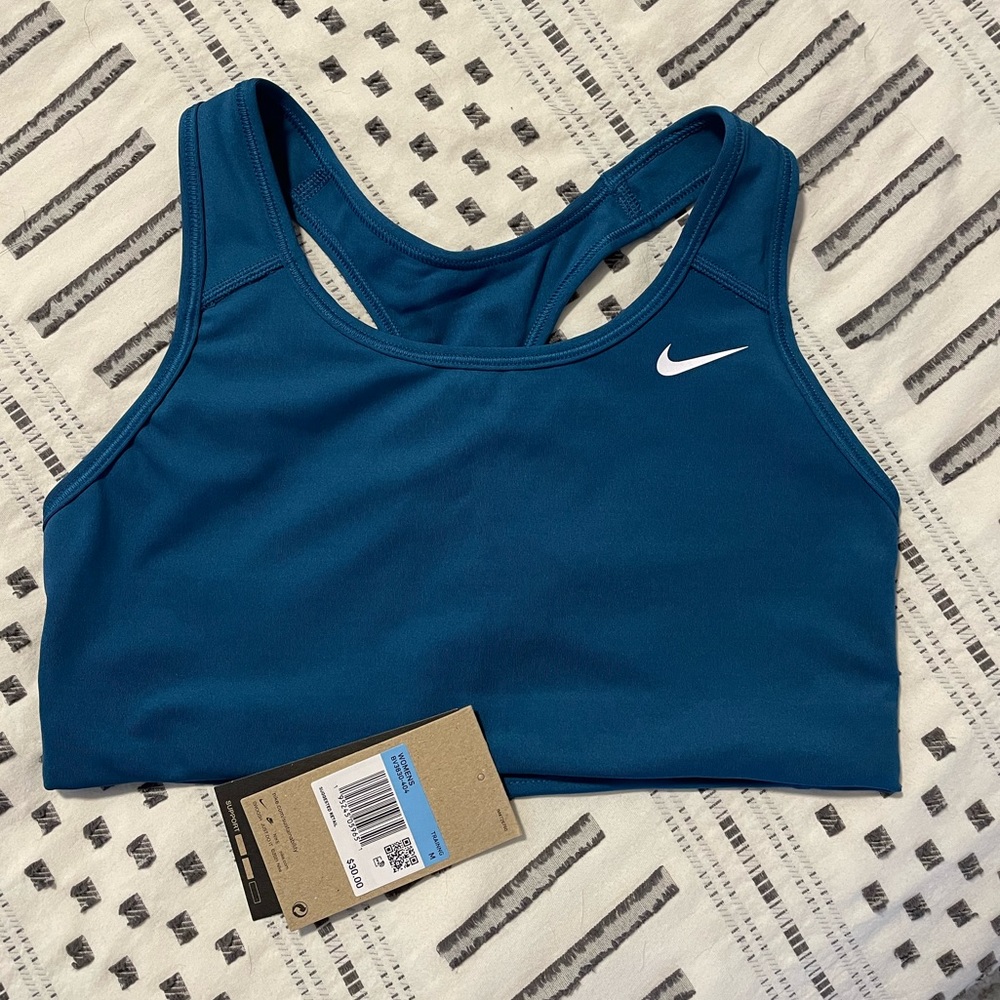 NWT Women’s Nike Sports Bra - Blue Medium